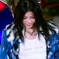 Trần Thảo Linh _cô