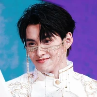 HOÀNG HÙNG HUỲNH