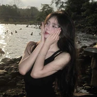 Hạ Vy
