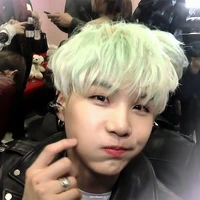 Min Yoongi (hắn)