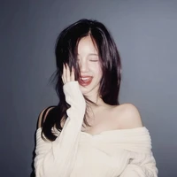 Pharita Chaikong (cô)