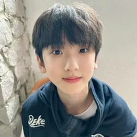 Tả Kỳ Hàm _ lúc nhỏ