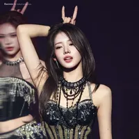Lee Dain (Rora) - [cô]