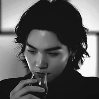 Min Yoongi_Suga