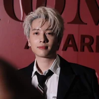 Trần Phong hào _em trai Dương