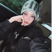 Zyra siu top