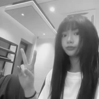 Nguyễn Lê Ngọc Ánh Sáng [ Ánh Sáng Aza ]