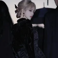 YAE YOUNG MIE