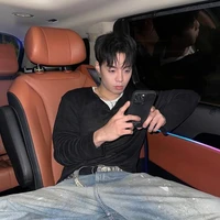 All top(những người có mặt )