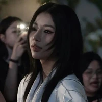 Trần Thảo Linh (cô)