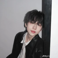 Nhiếp Vĩ Thần