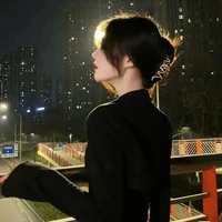 Dương Mai Anh (mẹ anh)