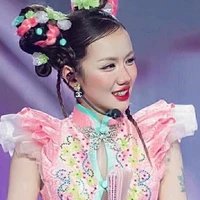 Trần Phương Ly_Ly