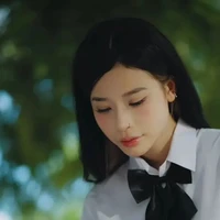 Hoàng Diệp Anh_Bank(nàng)