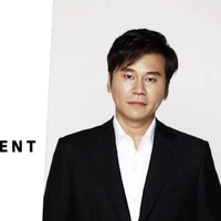 chủ tịch YG ( ba nuôi nàng )