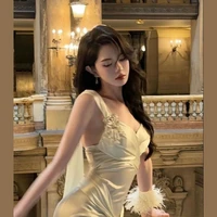 mẹ của Hạ Yên