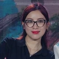 KIM NGÂN_trợ lí Quang Hùng _