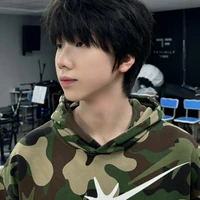 Nhiếp Vĩ Thần