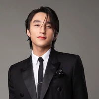 Nguyễn Thanh Tùng(Sơn Tùng M-TP_94)