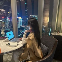 Đình Nguyễn Vũ Trang_mẹ nu9_