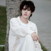 Diêu Cảnh Nguyên ( anh)