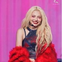 Nguyễn Hiền Mai [ MaiQuinn]