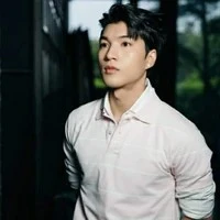 Trần Minh hiếu ( anh 3 em)