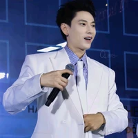 Phạm lưu tuấn tài ( anh cả e)