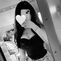 Hoàng Thùy Linh