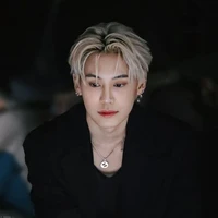 Boun Noppanut ( quản lý trẻ con )