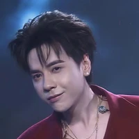 Quang Hùng Masted
