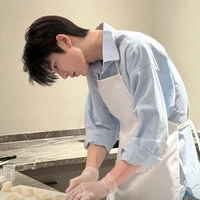 Nguyễn Thành Long
[ Anh năm ]