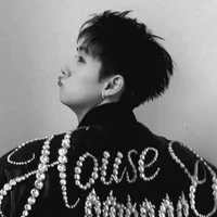 𝙉𝙜𝙪𝙮𝙚𝙣𝙏𝙝𝙖𝙣𝙝𝘾𝙤𝙣𝙜