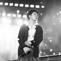 𝙉𝙜𝙪𝙮𝙚𝙣𝙓𝙪𝙖𝙣𝘽𝙖𝙘𝙝