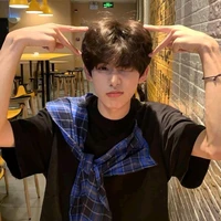 Dương Gia Minh(lp 10)