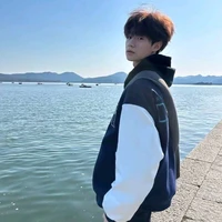 Đỗ Anh Khoa(lớp 12 anh trai của Thắng)