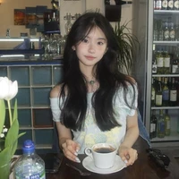 Chu Hải Vân(lp 10)