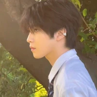 Lạc Thần Hy (洛晨熙)