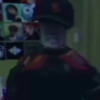 cậu bé tê liệt💫