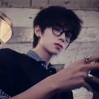 Vương Lỗ Kiệt - Hắn