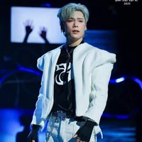 Nguyễn Hoàng Bách <Jey B>