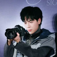 Lê Quang Hùng - Master D