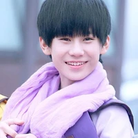 Trương Chân Nguyên ( lúc nhỏ ) .