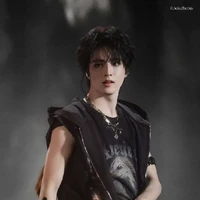 Lưu Diệu Văn (baba em)