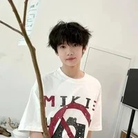 Trương Dịch Nhiên_nhóc