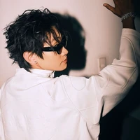 lâm bạch phúc hậu