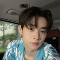 • 𝙽𝚐𝚞𝚢𝚎̂̃𝚗 𝚃𝚑𝚊̀𝚗𝚑 𝙲𝚘̂𝚗𝚐