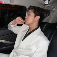 NGUYỄN XUÂN BẠCH [ mason Nguyễn ]