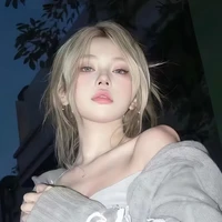 Hồ Nhã Vân_cô