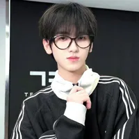 Tả Kỳ Hàm _ cậu